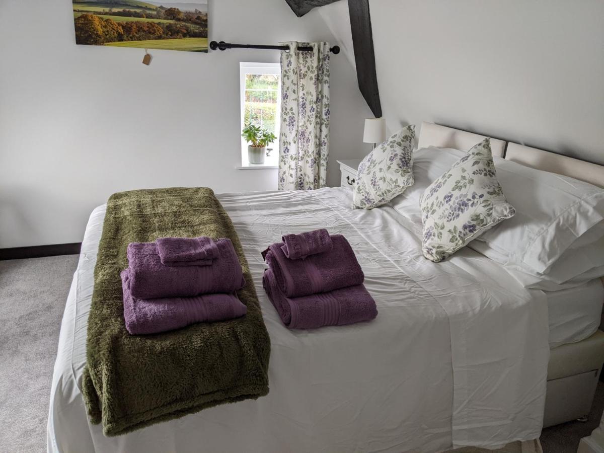 Characterful 2 Bed Cottage, Quiet Village Setting Ashleworth Exterior photo